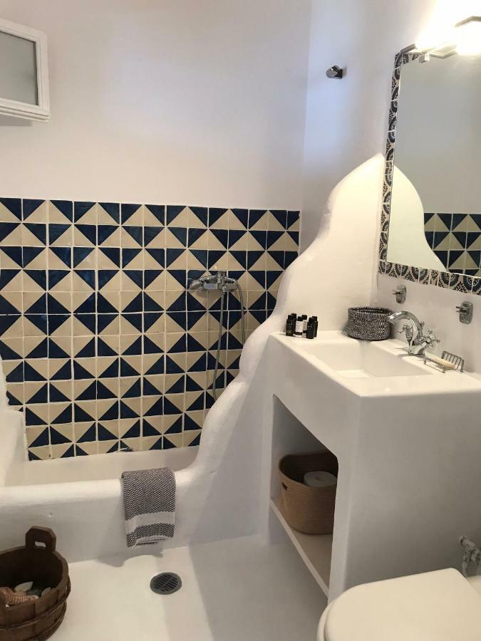 Beachfront Mykonos Guest House أورنوس المظهر الخارجي الصورة